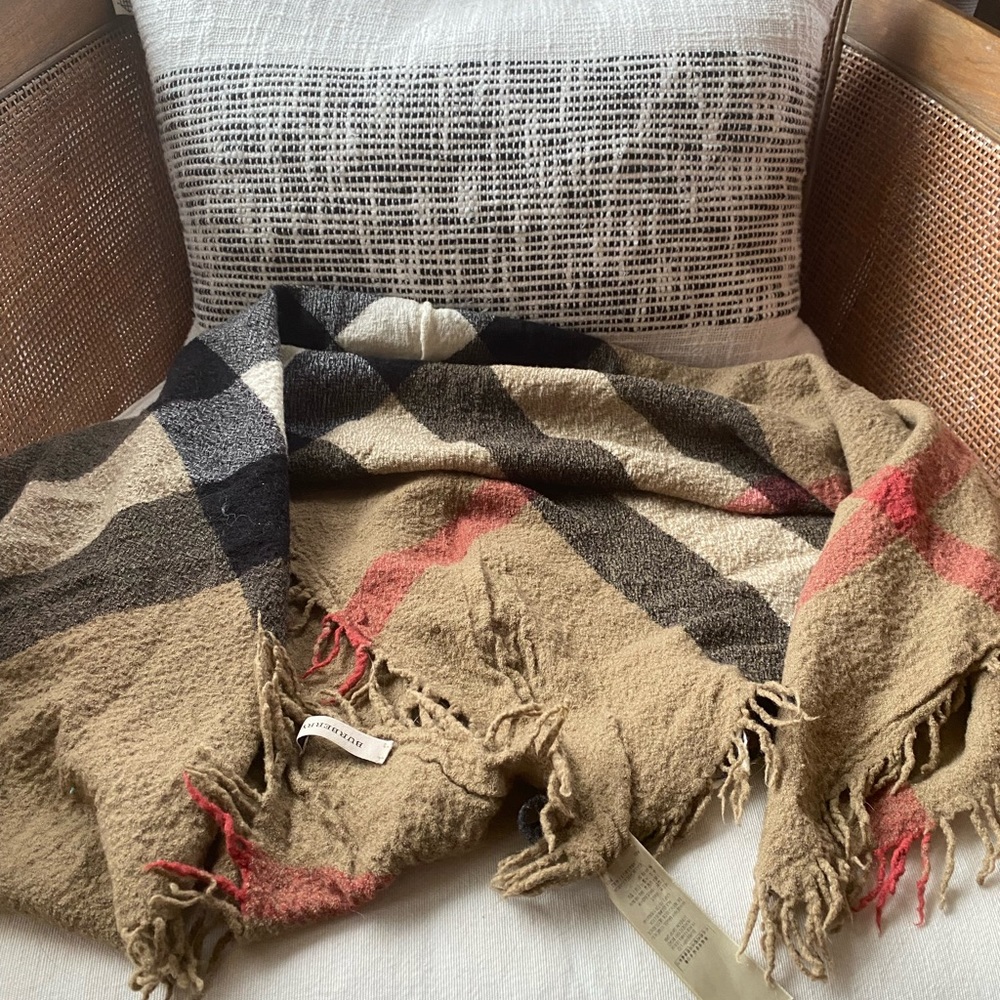 Burberry scarf
